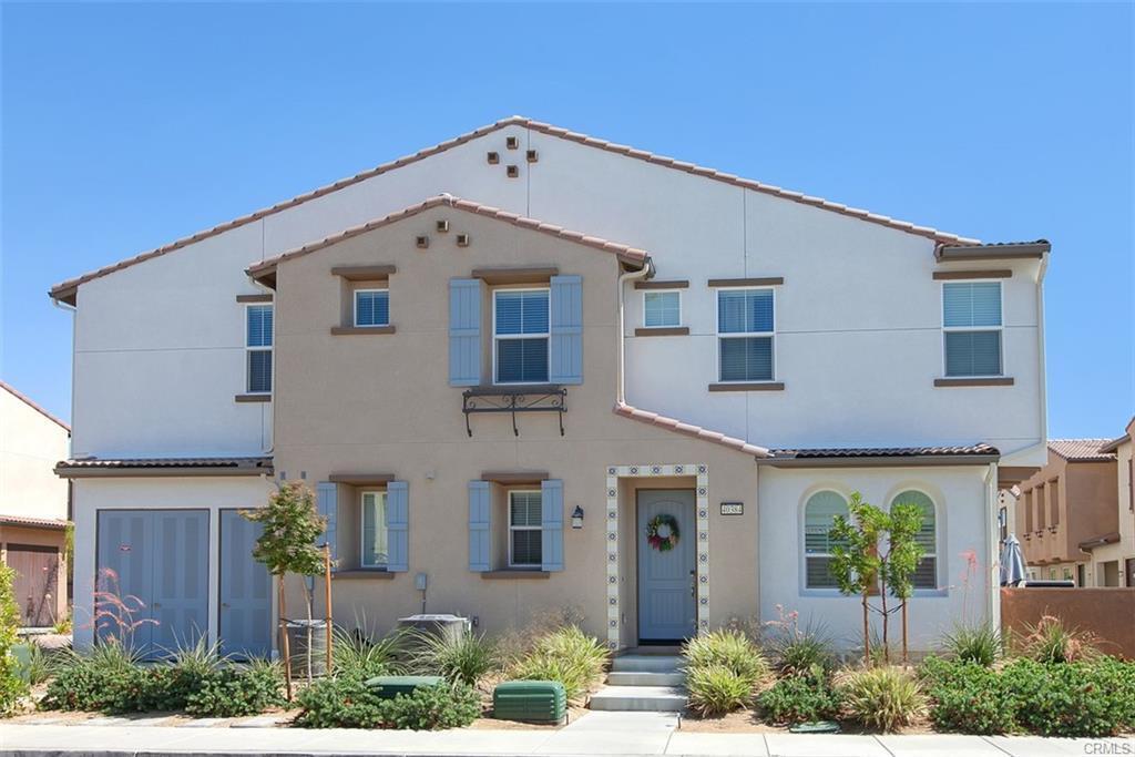 40384 Calle Real, Unit 40384 in Murrieta, CA - Building Photo
