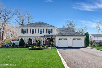 7 Oak Tree Ln in Ocean Township, NJ - Building Photo - Building Photo