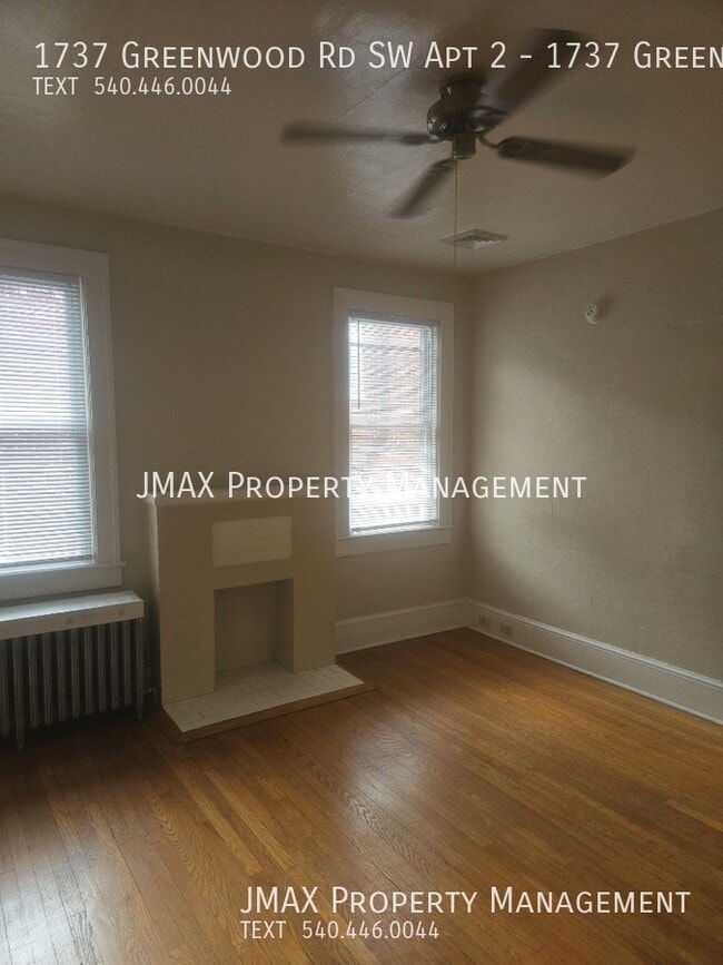 1737 Greenwood Rd SW in Roanoke, VA - Building Photo - Building Photo