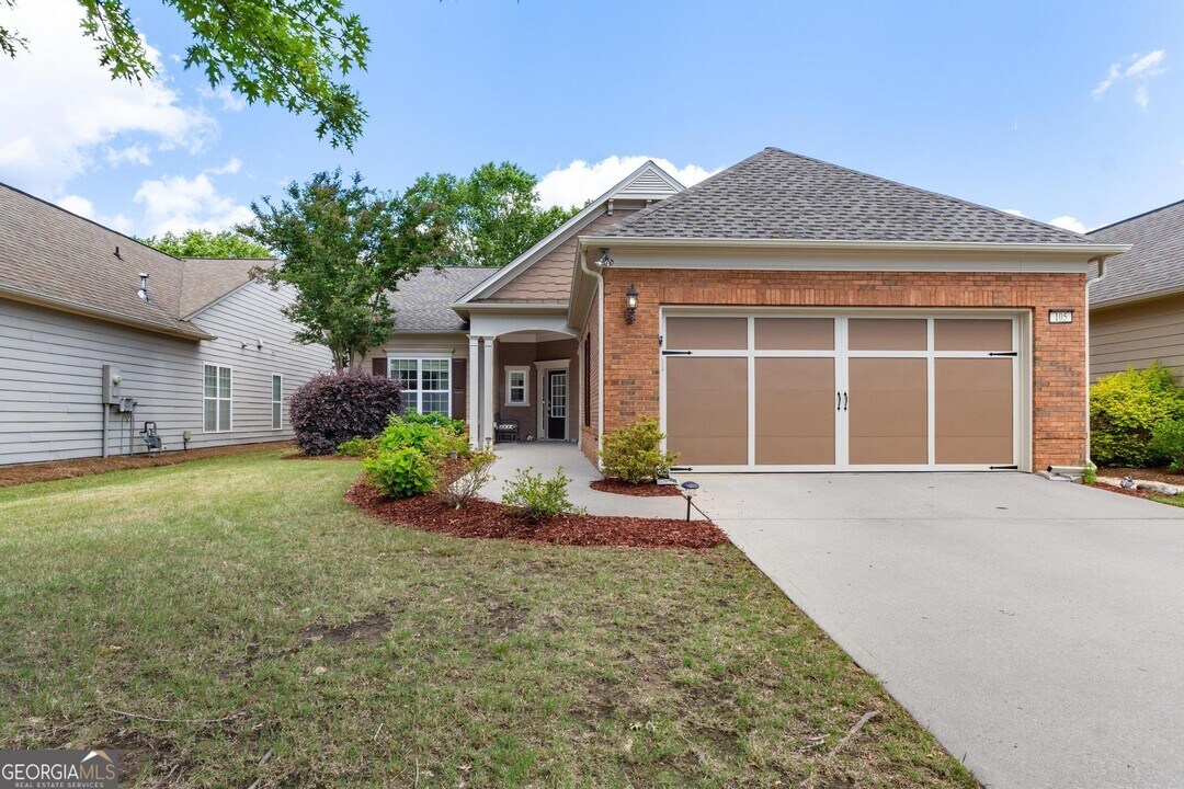 105 Dahlia Dr in Griffin, GA - Building Photo
