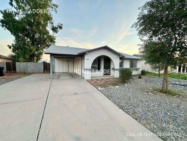 property at 2311 W Olla Ave