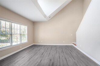 1784 Hollingsworth Blvd in Atlanta, GA - Building Photo - Building Photo