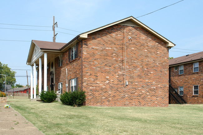 211 S 10th St in Nashville, TN - Building Photo - Building Photo