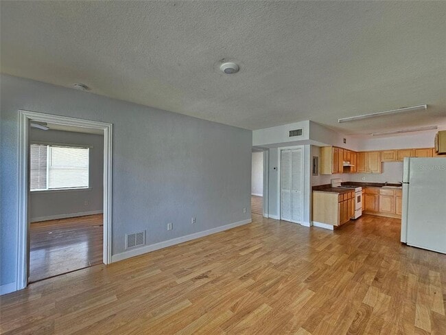 1355 Drew St in Clearwater, FL - Building Photo - Building Photo
