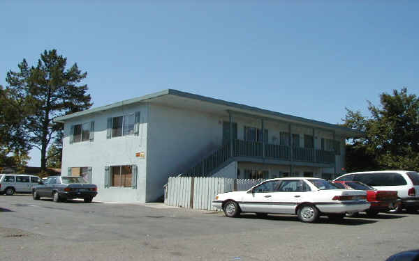 150 Neville Way in Santa Rosa, CA - Building Photo - Building Photo