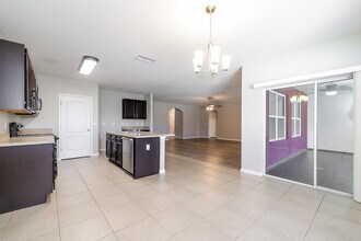 5751 Marsh Landing Dr in Winter Haven, FL - Building Photo - Building Photo
