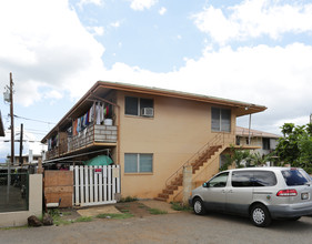 94-154 Awalau St in Waipahu, HI - Building Photo - Building Photo