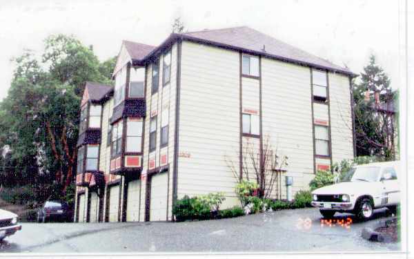 5209 S Orchard St in Tacoma, WA - Foto de edificio