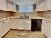 10406 Overview Dr photo'