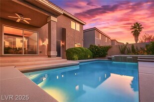 8620 Copper Mountain Ave in Las Vegas, NV - Building Photo