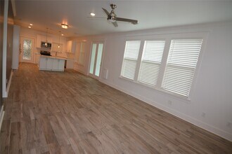 43699 Old Houston Hwy in Prairie View, TX - Building Photo - Building Photo