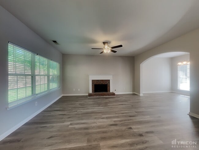 1999 Oakbluff Way SW in Austell, GA - Building Photo - Building Photo