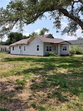 910 6th Ave in Lake Charles, LA - Foto de edificio - Building Photo