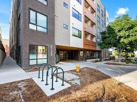 2729 W 28th Ave in Denver, CO - Building Photo