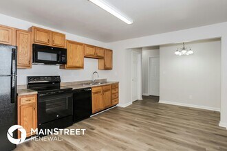 5130 Fay Ave in Louisville, KY - Foto de edificio - Building Photo