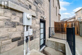 91 Roulette Cres in Brampton, ON - Building Photo - Building Photo