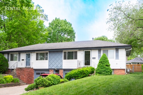 property at 8432 Lowell Ave