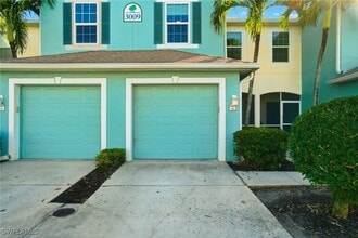 3009 Palmetto Oak Dr in Ft. Myers, FL - Building Photo - Building Photo