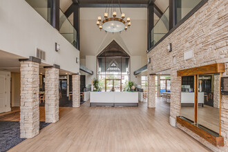 Vaseo Apartments in Phoenix, AZ - Building Photo - Lobby