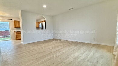 3656 W Furcula Dr in Coeur d'Alene, ID - Building Photo - Building Photo