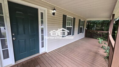 30 Pembroke Pl in Covington, GA - Building Photo - Building Photo