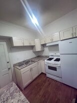 226 S 4th St in Aurora, IL - Building Photo