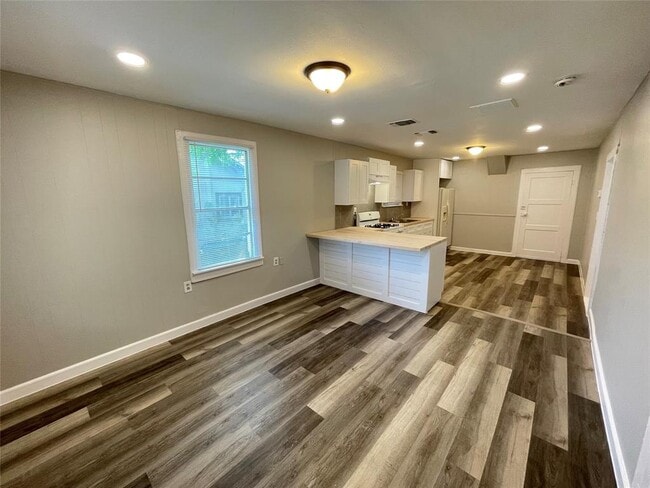 6805 Porter St in Austin, TX - Building Photo - Building Photo