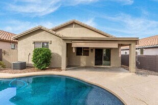 17067 W Young St in Surprise, AZ - Building Photo