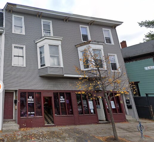 94 River St, Unit 2 in Cambridge, MA - Building Photo