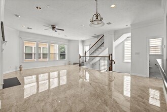 6118 Tyne St in Houston, TX - Building Photo - Building Photo