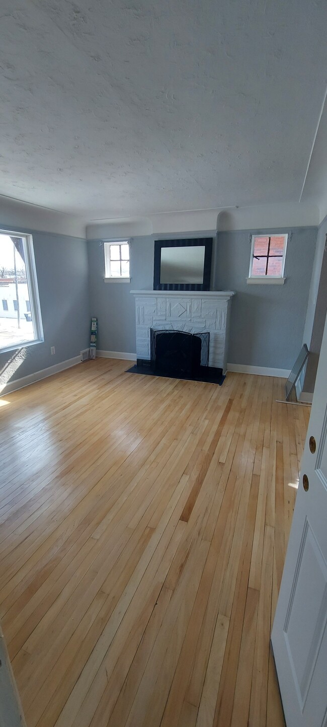 17147 Hartwell St, Unit Turner properties