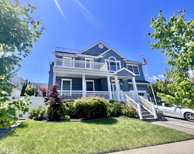 property at 122 N Monroe Ave