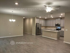 9805 Lemon Balm Wy in Jacksonville, FL - Foto de edificio - Building Photo