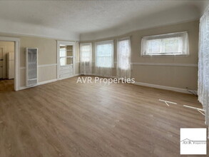 1319 Pine St in Livermore, CA - Building Photo - Building Photo