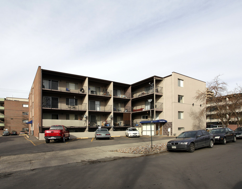 Terrace Arms Apartments in Denver, CO - Building Photo