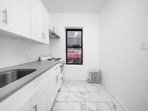 8703 90th St, Unit 2 in Woodhaven, NY - Building Photo - Building Photo