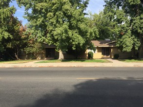 1800 Alta Vista Dr in Bakersfield, CA - Building Photo - Other