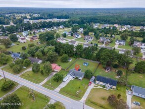 295 Riggs Rd in Hubert, NC - Building Photo - Building Photo