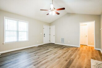 121 Westonridge Run in Garner, NC - Building Photo - Building Photo