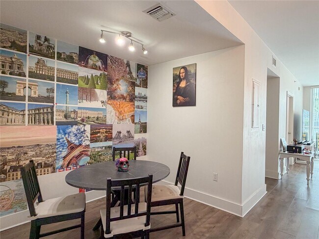 90 SW 3rd St, Unit 1116 in Miami, FL - Building Photo - Building Photo