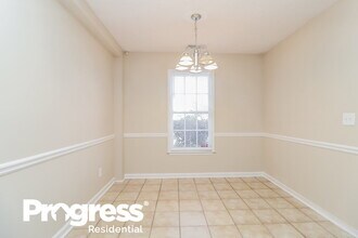 796 Indian Lake Dr NW in Lilburn, GA - Building Photo - Building Photo