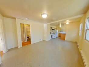 586 E 18th Ave in Eugene, OR - Building Photo - Building Photo