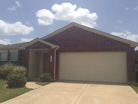 2306 Hollyfield Ln in Katy, TX - Building Photo