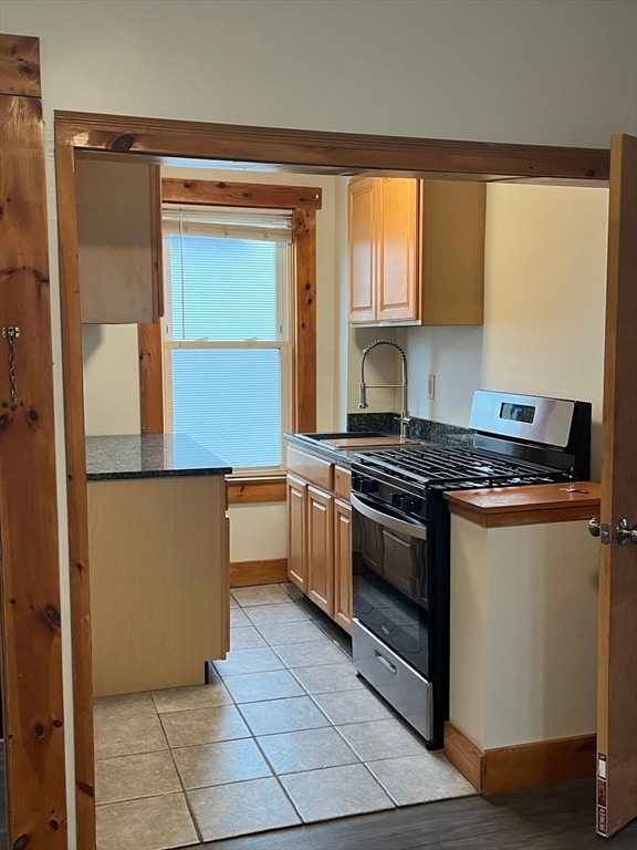 35 Oxford St in Fall River, MA - Building Photo - Building Photo
