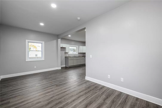 216 Northlane Dr in Rochester, NY - Building Photo - Building Photo