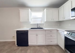 2310 Redfish Dr in Texas City, TX - Foto de edificio - Building Photo