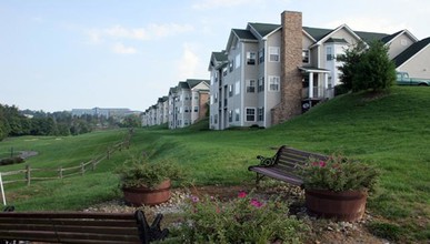 The Fairway in Canonsburg, PA - Building Photo - Building Photo