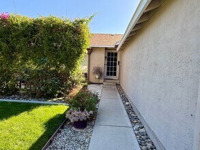 726 Shawnee Ln in San Jose, CA - Building Photo - Building Photo