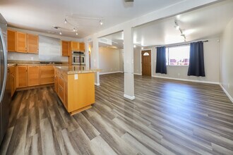 3221 S Grady Ave in Tucson, AZ - Building Photo - Building Photo