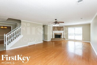 8903 Forest Breeze Dr in Memphis, TN - Building Photo - Building Photo